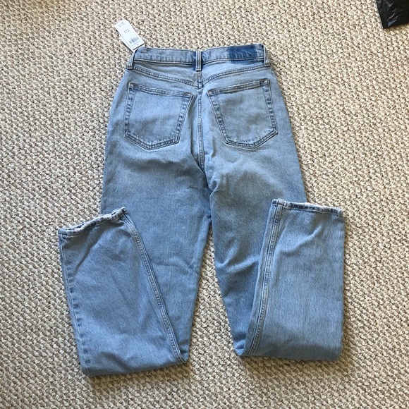Abercrombie & Fitch High Rise Dad Jeans - Picture 14 of 14